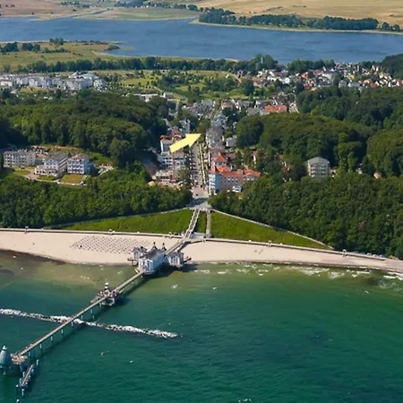 Louisa - Liegestuhl 45 *