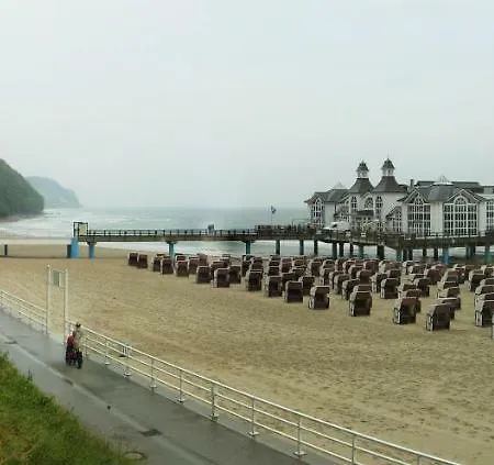 Louisa - Liegestuhl 45 * Sellin (Rugen)