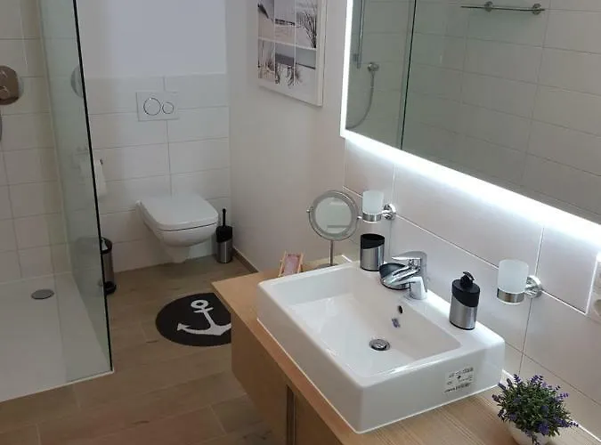 Louisa - Liegestuhl 45 *